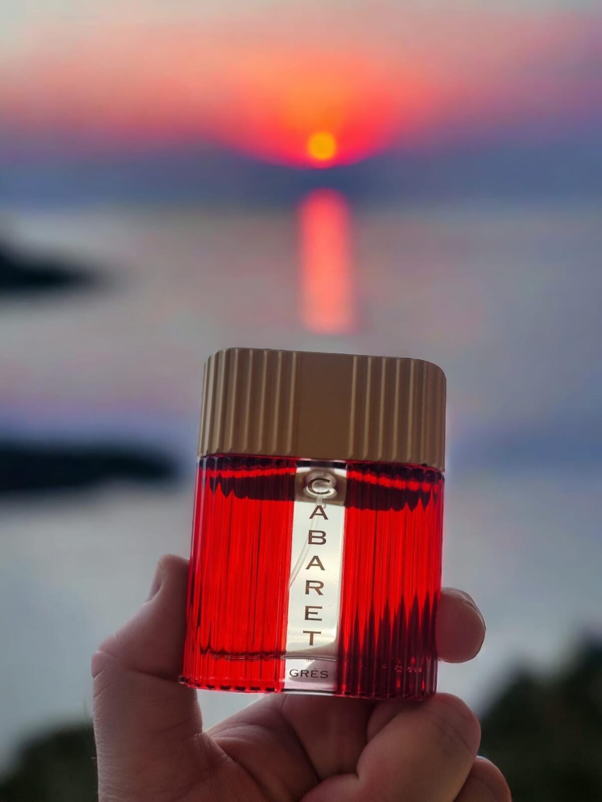 عطر ادکلن کاباره پور هوم گریس - Cabaret Pour Homme Grès - بررسی، قیمت و خرید
