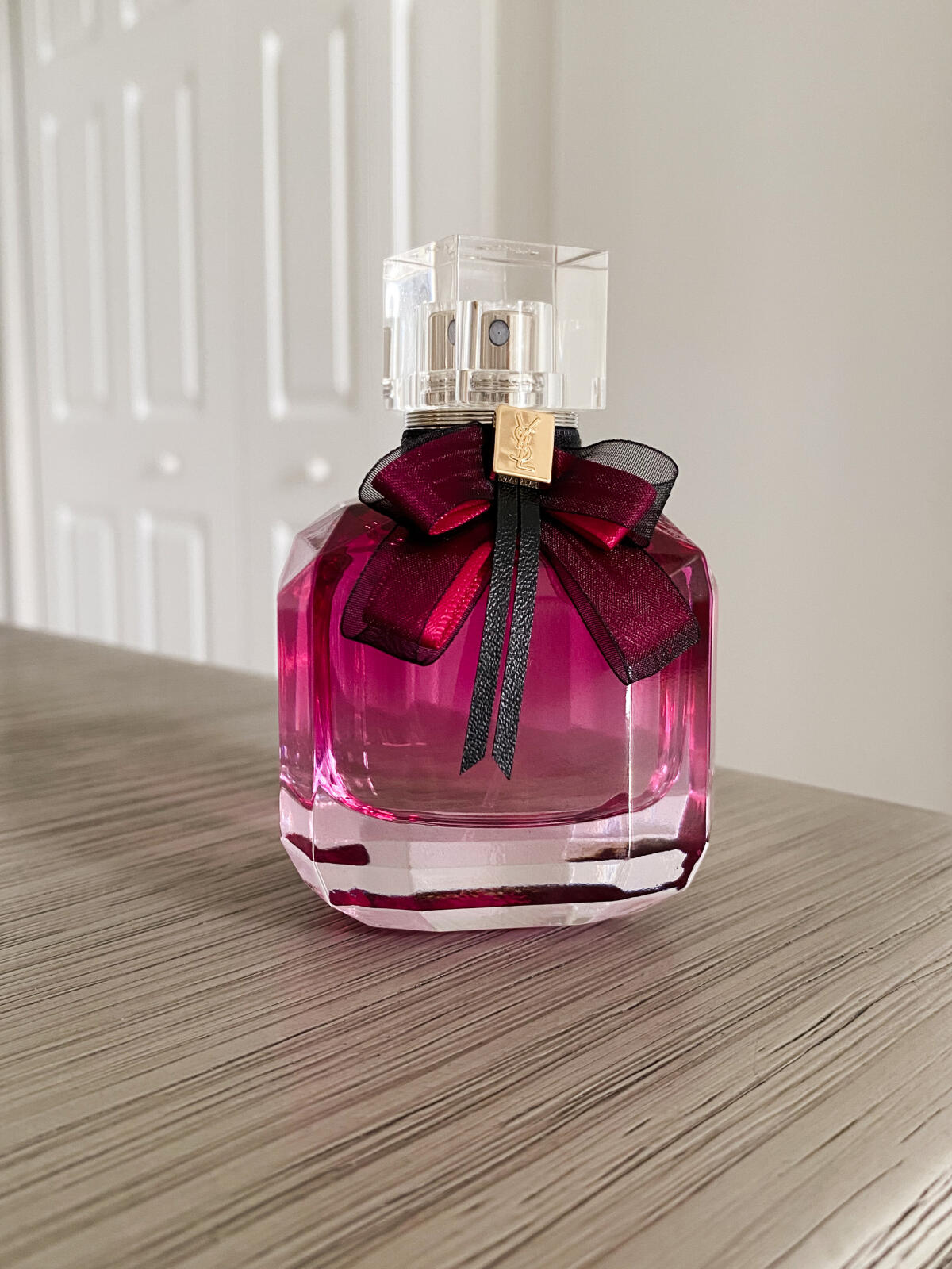 عطر ادکلن مون پاریس اینتنسمنت ایو سن لورن - Mon Paris Intensement Yves Saint Laurent - بررسی، قیمت و خرید