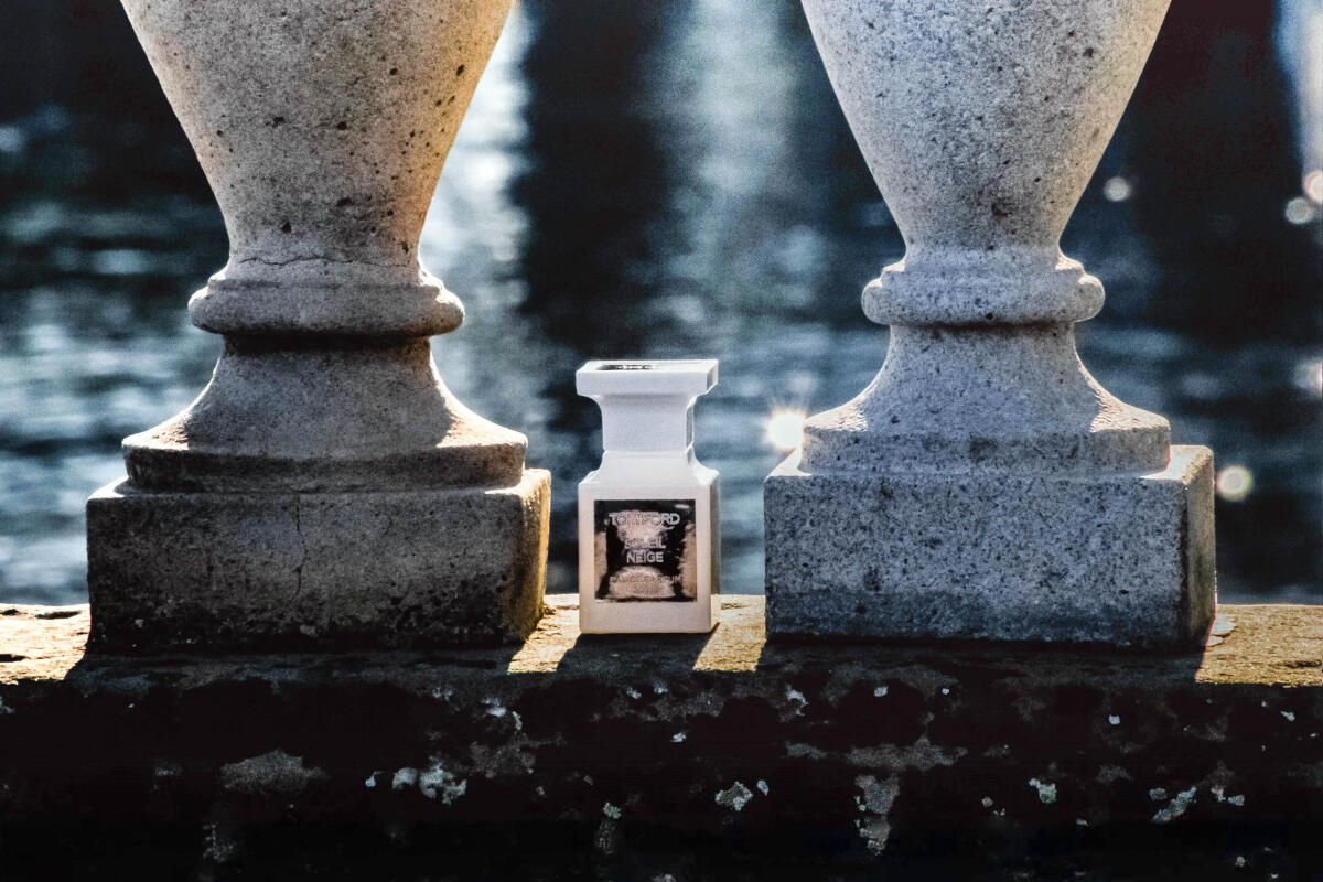 عطر ادکلن سولی نژ تام فورد - Soleil Neige Tom Ford - بررسی، قیمت و خرید