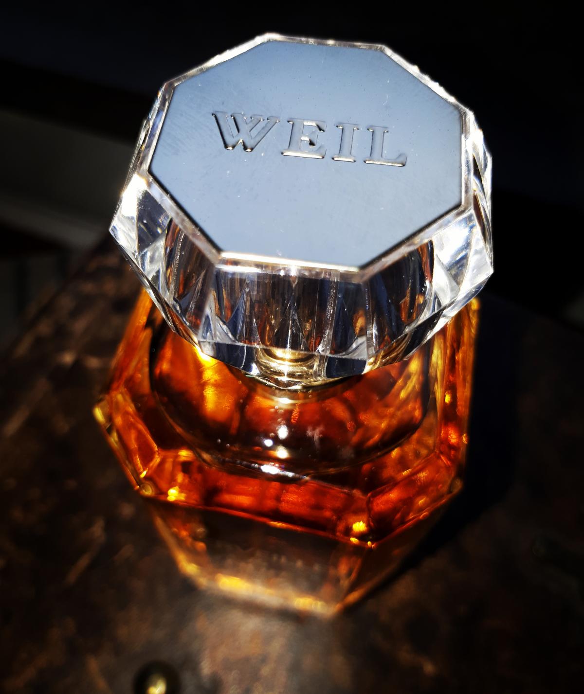 عطر ادکلن مرویل و نویت ویل - Merveilles & Nuit Weil - بررسی، قیمت و خرید
