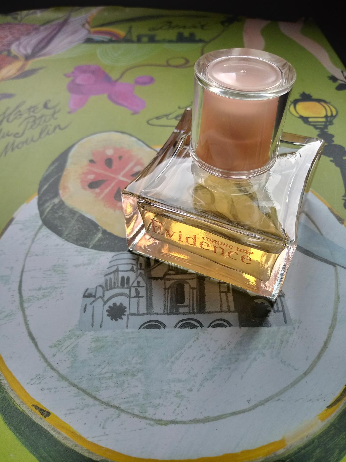 عطر ادکلن کامن اویدانس او دو پرفیوم ایو روشه - Comme une Evidence Eau de Parfum Yves Rocher - بررسی، قیمت و خرید