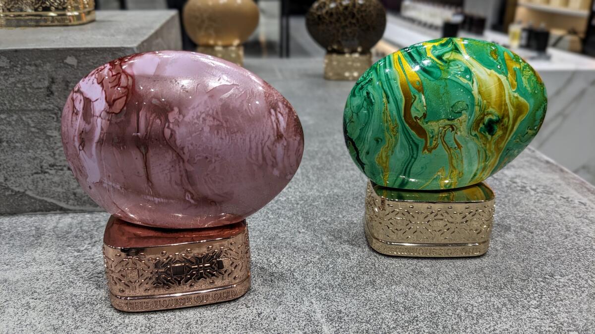 عطر ادکلن آپ تو د مون د هوس اف عود - Up To The Moon The House of Oud - بررسی، قیمت و خرید