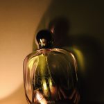 عطر ادکلن آکوا دی جیویا اسانزا جورجیو آرمانی - Acqua di Gioia Essenza Giorgio Armani - بررسی، قیمت و خرید