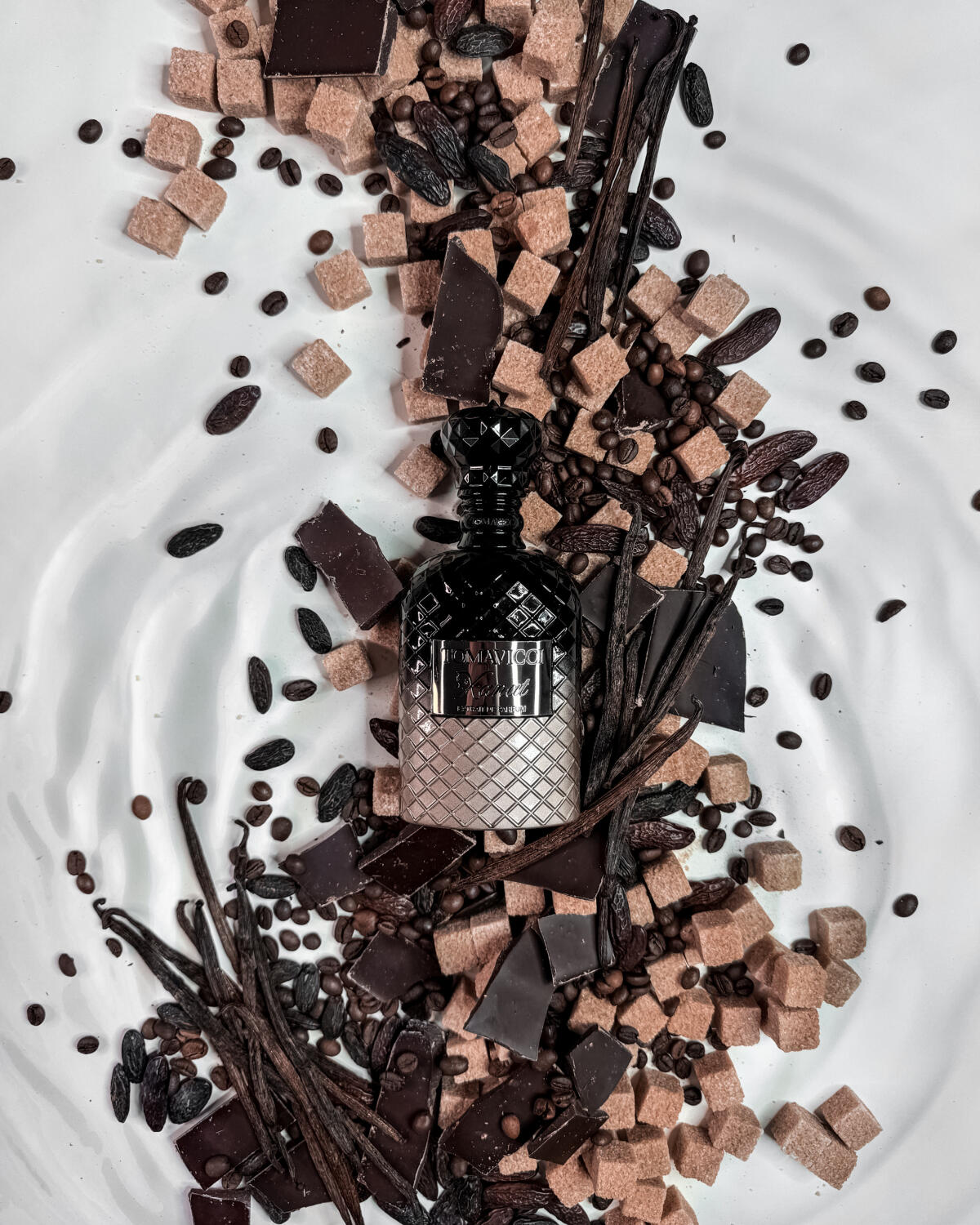 عطر ادکلن زانت تاماویکی - Xanat Tomavicci - بررسی، قیمت و خرید