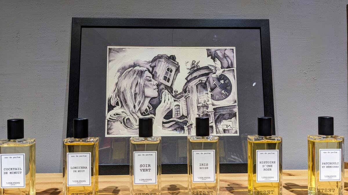 عطر ادکلن اِستواخ دونُ رز وسکانیان پرفیوم - Histoire d'une Rose Voskanian Parfums - بررسی، قیمت و خرید