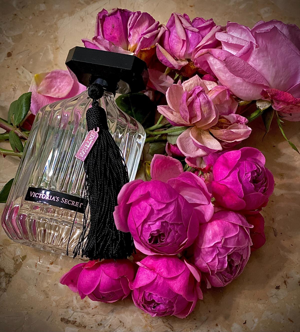 عطر ادکلن اینتنس ویکتوریا سیکرت - Intense Victoria's Secret - بررسی، قیمت و خرید