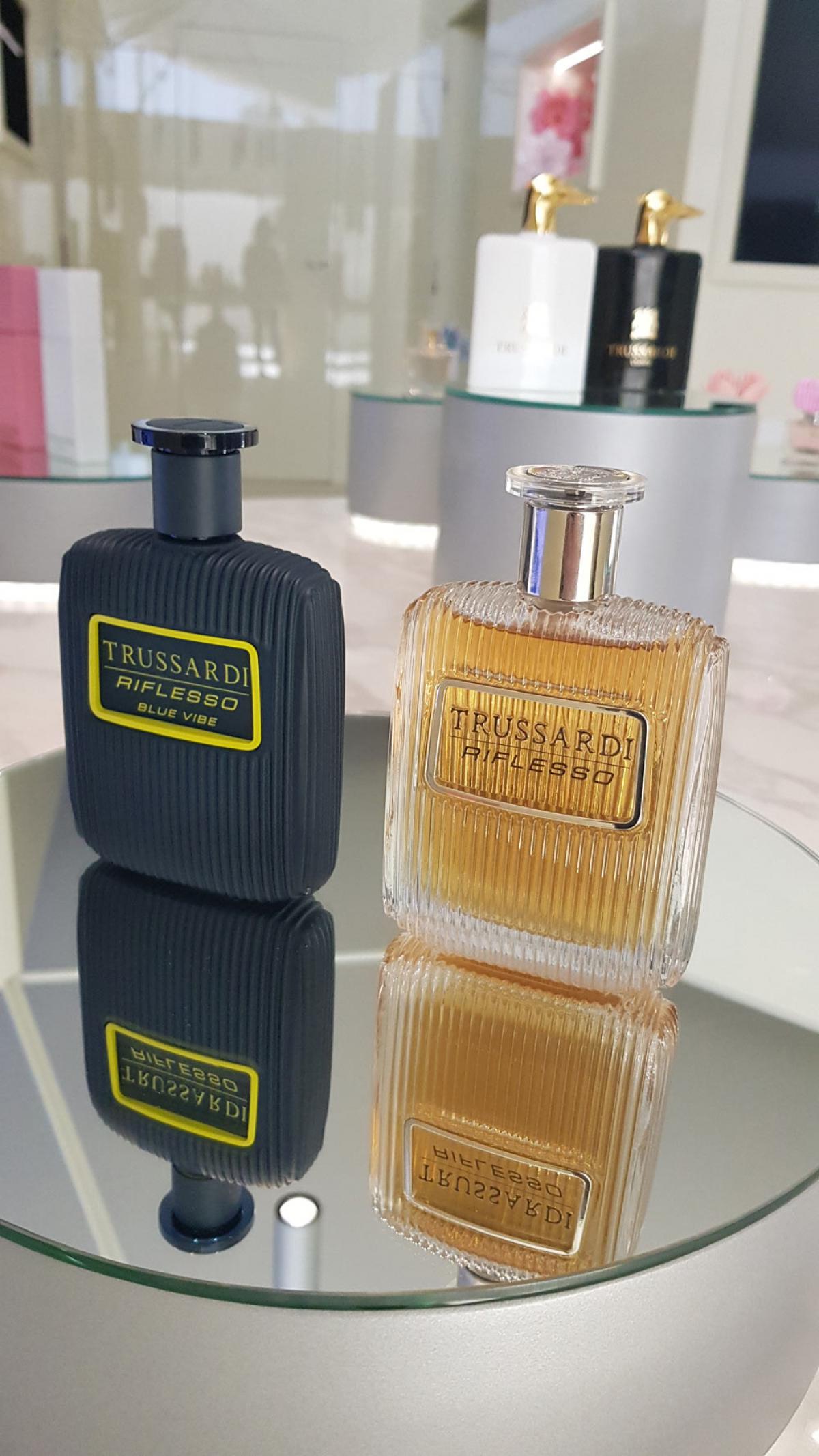 عطر ادکلن ریفلسو بلو ویب تروساردی - Riflesso Blue Vibe Trussardi - بررسی، قیمت و خرید