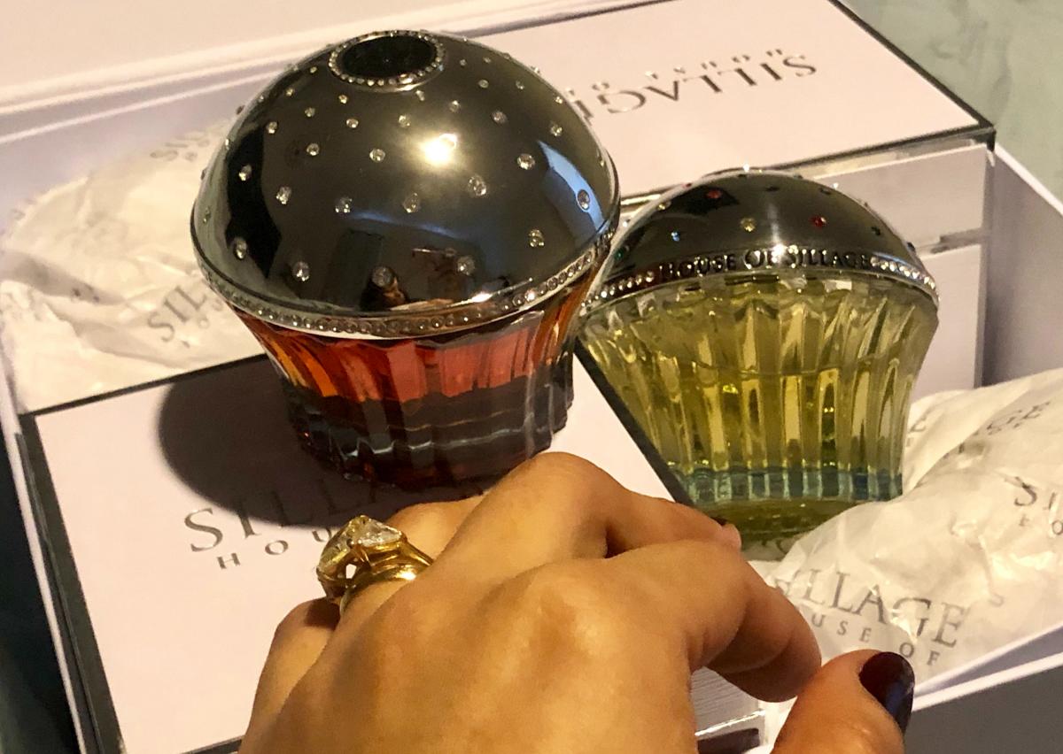 عطر ادکلن لاو ایز این د ایر هاوس آف سیلاژ - Love is in the Air House Of Sillage - بررسی، قیمت و خرید