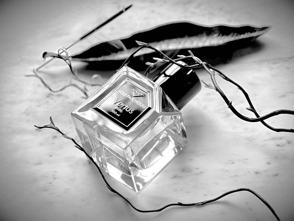 عطر ادکلن سول پاچولی ورتوس - Sole Patchouli Vertus - بررسی، قیمت و خرید