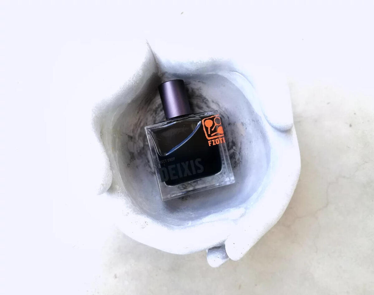 عطر ادکلن دِیکسِس فزاتیک - Deixis FZOTIC - بررسی، قیمت و خرید
