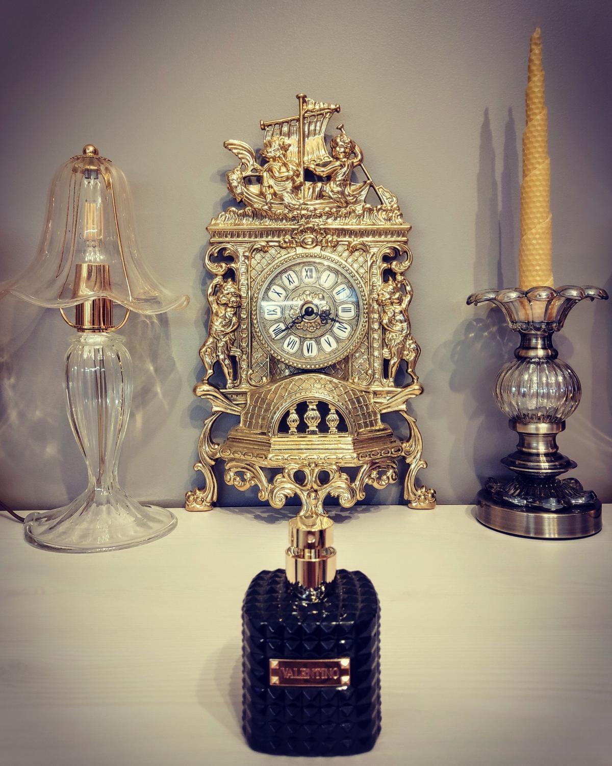 عطر ادکلن والنتینو دونا نویر ابسولو والنتینو - Valentino Donna Noir Absolu Valentino - بررسی، قیمت و خرید