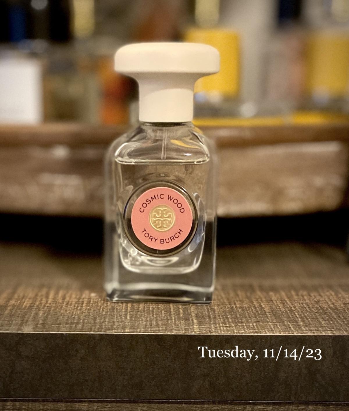 عطر ادکلن کازمیک وود توری برچ - Cosmic Wood Tory Burch - بررسی، قیمت و خرید