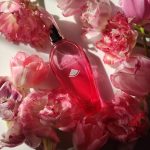 عطر ادکلن سوربتو روسو اِسکادا - Sorbetto Rosso Escada - بررسی، قیمت و خرید