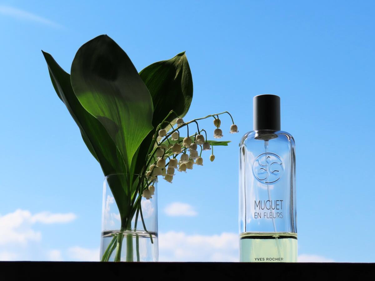 عطر ادکلن موگه اون فلور ایو روشه - Muguet En Fleurs Yves Rocher - بررسی، قیمت و خرید
