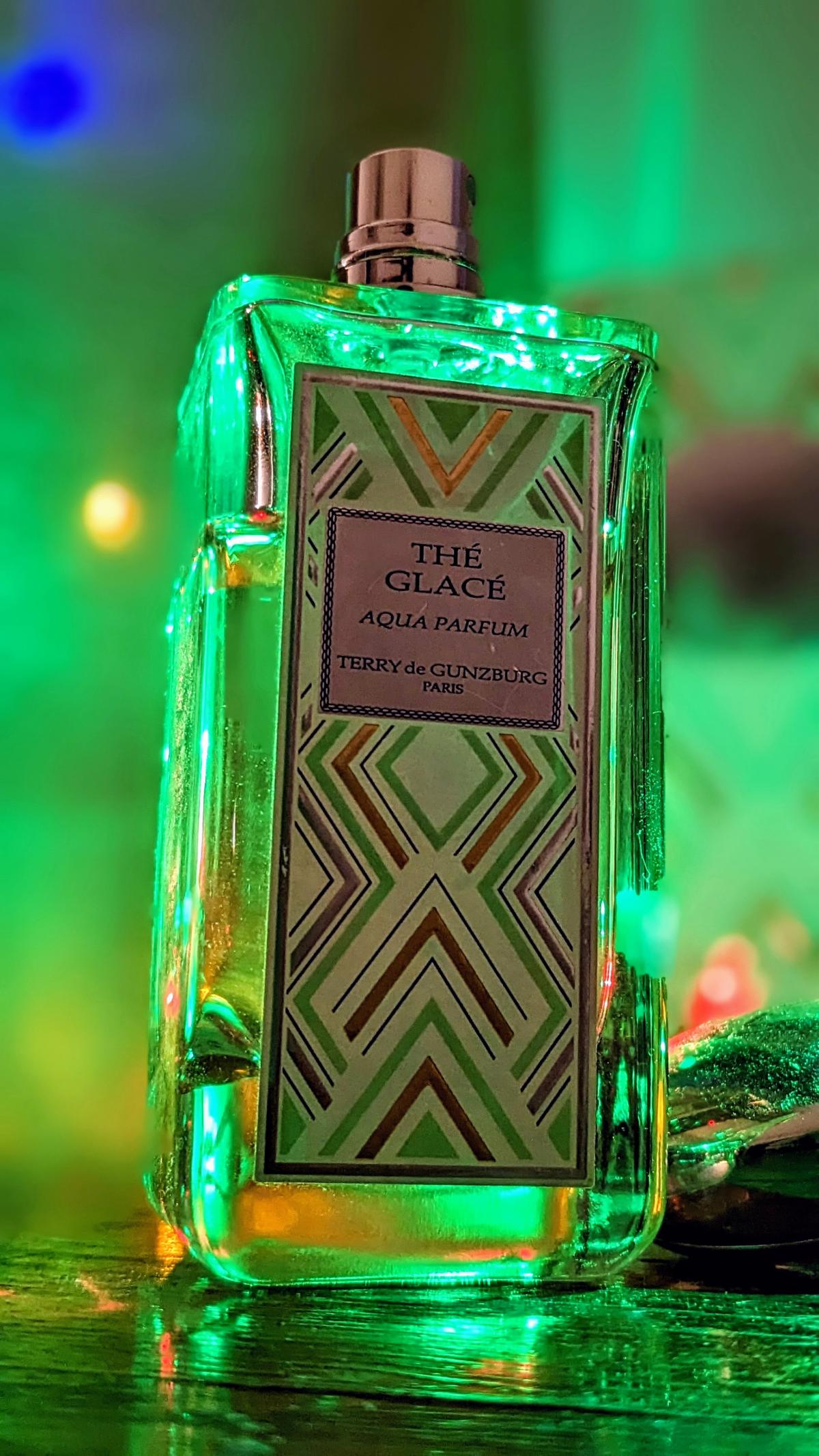 عطر ادکلن تی گلاسه آکوا پارفوم (راشن گلد ادیشن) تری دی گونزبرگ - Thé Glacé Aqua Parfum (Russian Gold Edition) Terry de Gunzburg - بررسی، قیمت و خرید
