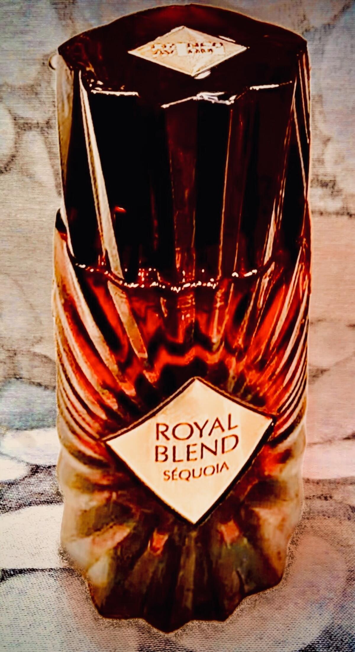 عطر ادکلن رویال بلند بوربن فرنچ اونیو - Royal Blend Bourbon French Avenue - بررسی، قیمت و خرید