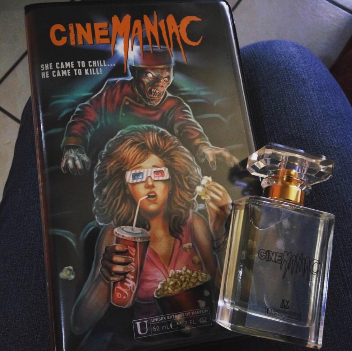 عطر ادکلن سینمانیاک اکسایرنا - Cinemaniac Xyrena - بررسی، قیمت و خرید