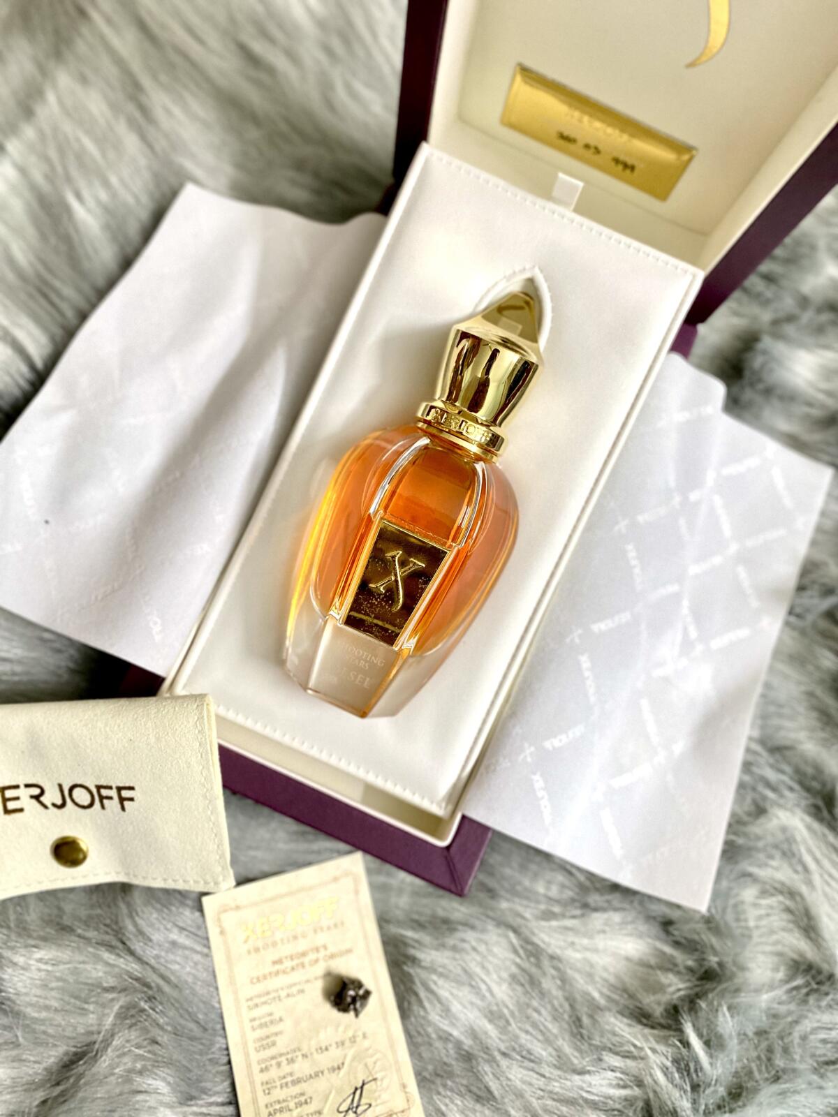عطر ادکلن اوزل زرژاف - Oesel Xerjoff - بررسی، قیمت و خرید