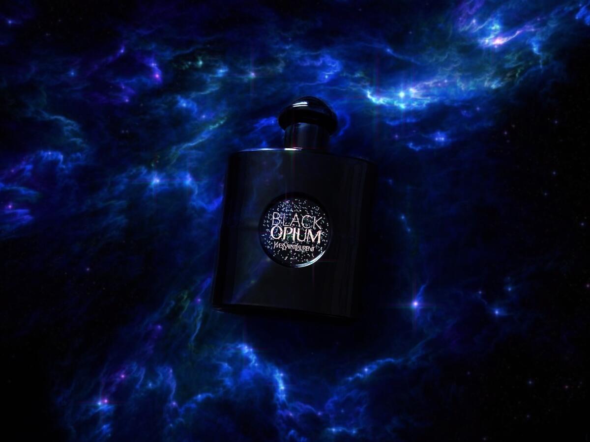 عطر ادکلن بلک اوپیوم له پارفوم ایو سن لوران - Black Opium Le Parfum Yves Saint Laurent - بررسی، قیمت و خرید