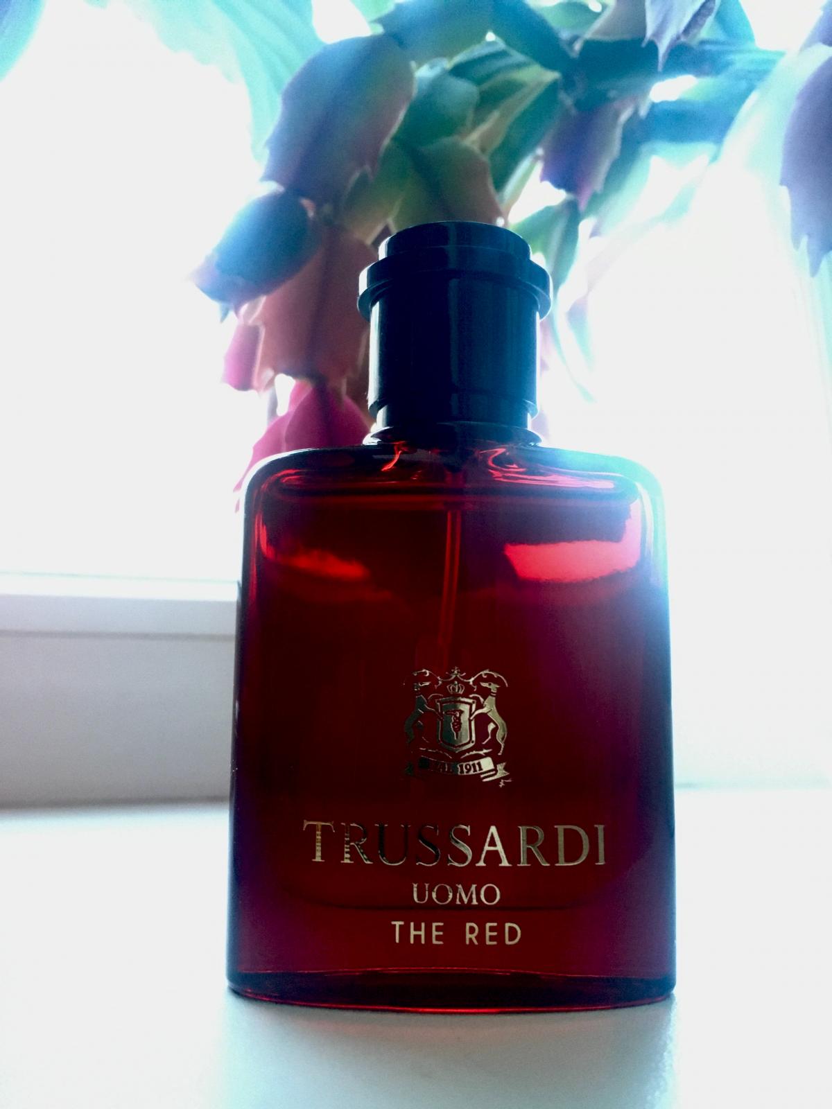 عطر ادکلن تروساردی یومو د رد تروساردی - Trussardi Uomo The Red Trussardi - بررسی، قیمت و خرید
