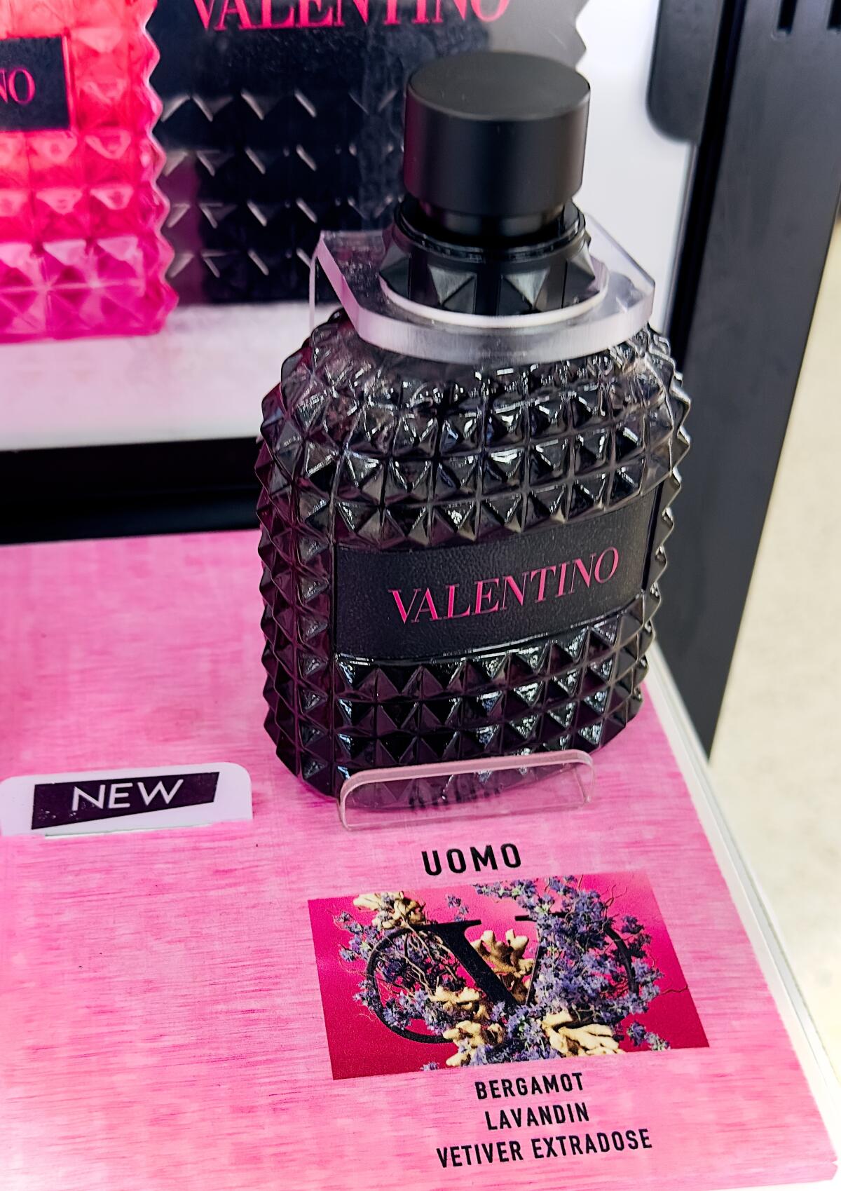 عطر ادکلن بورن این روما اکسترا دوز اومو والنتینو - Born in Roma Extradose Uomo Valentino - بررسی، قیمت و خرید