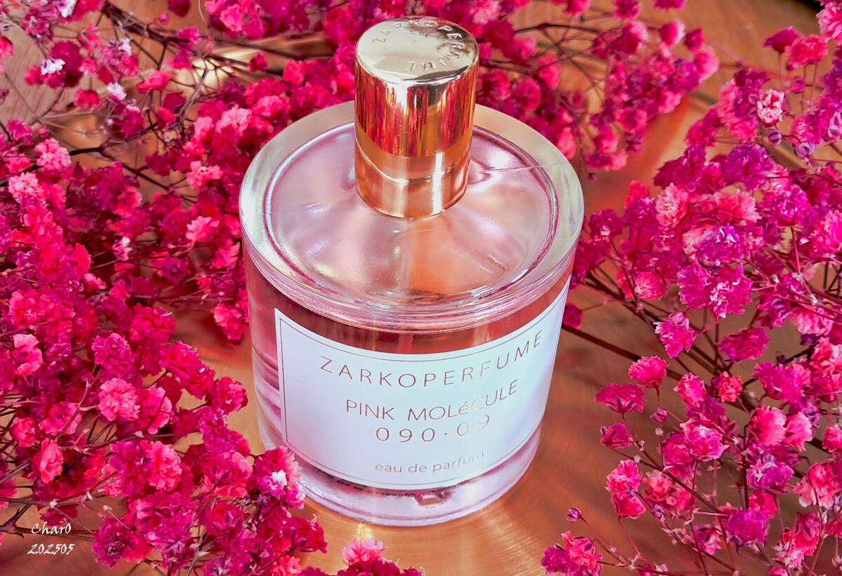 عطر ادکلن پینک مولکول ۰۹۰.۰۹ زارکوپرفیوم - PINK MOLéCULE 090.09 ZARKOPERFUME - بررسی، قیمت و خرید