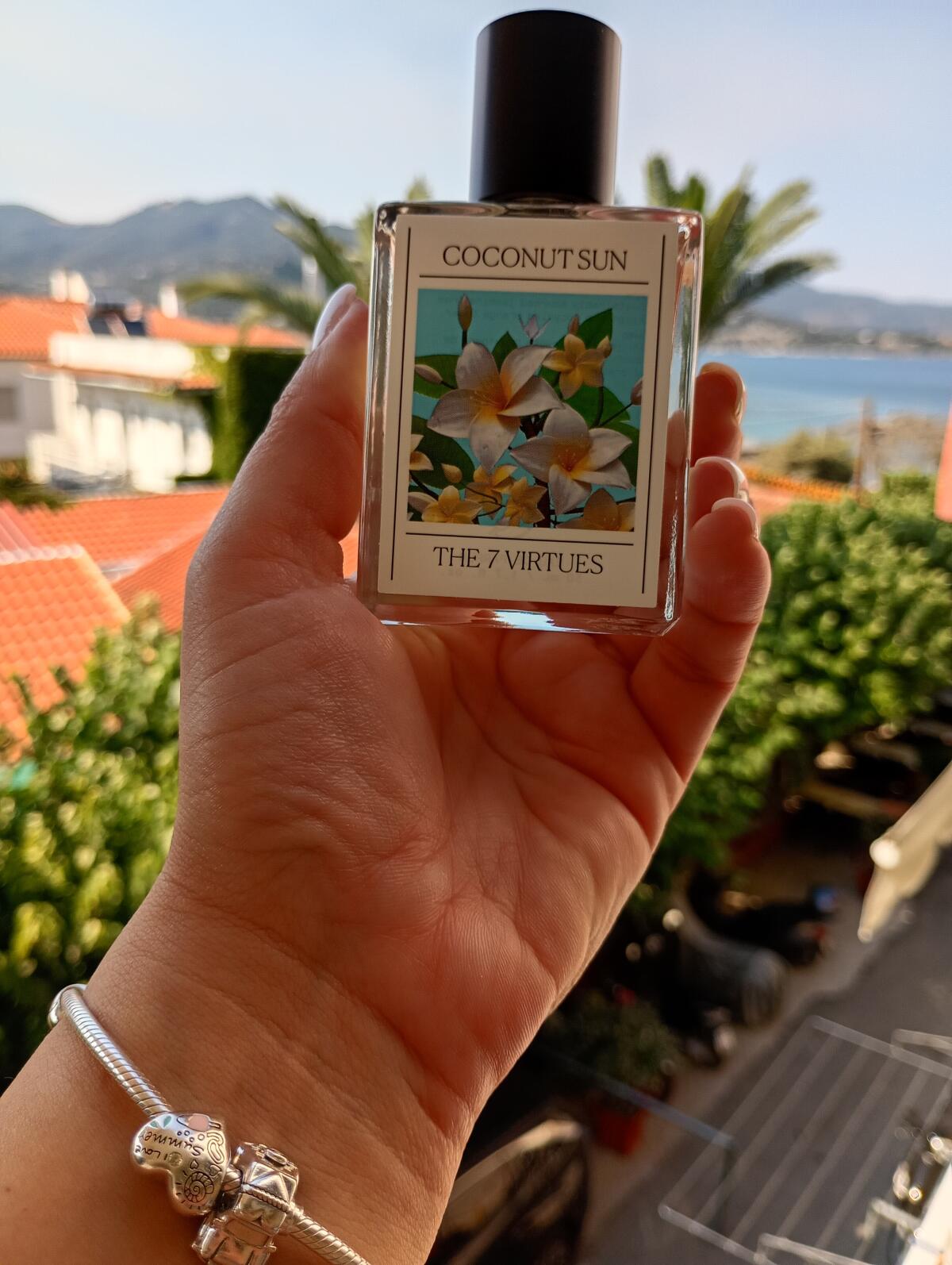 عطر ادکلن کوکونت سان د سون ویرچوز - Coconut Sun The 7 Virtues - بررسی، قیمت و خرید