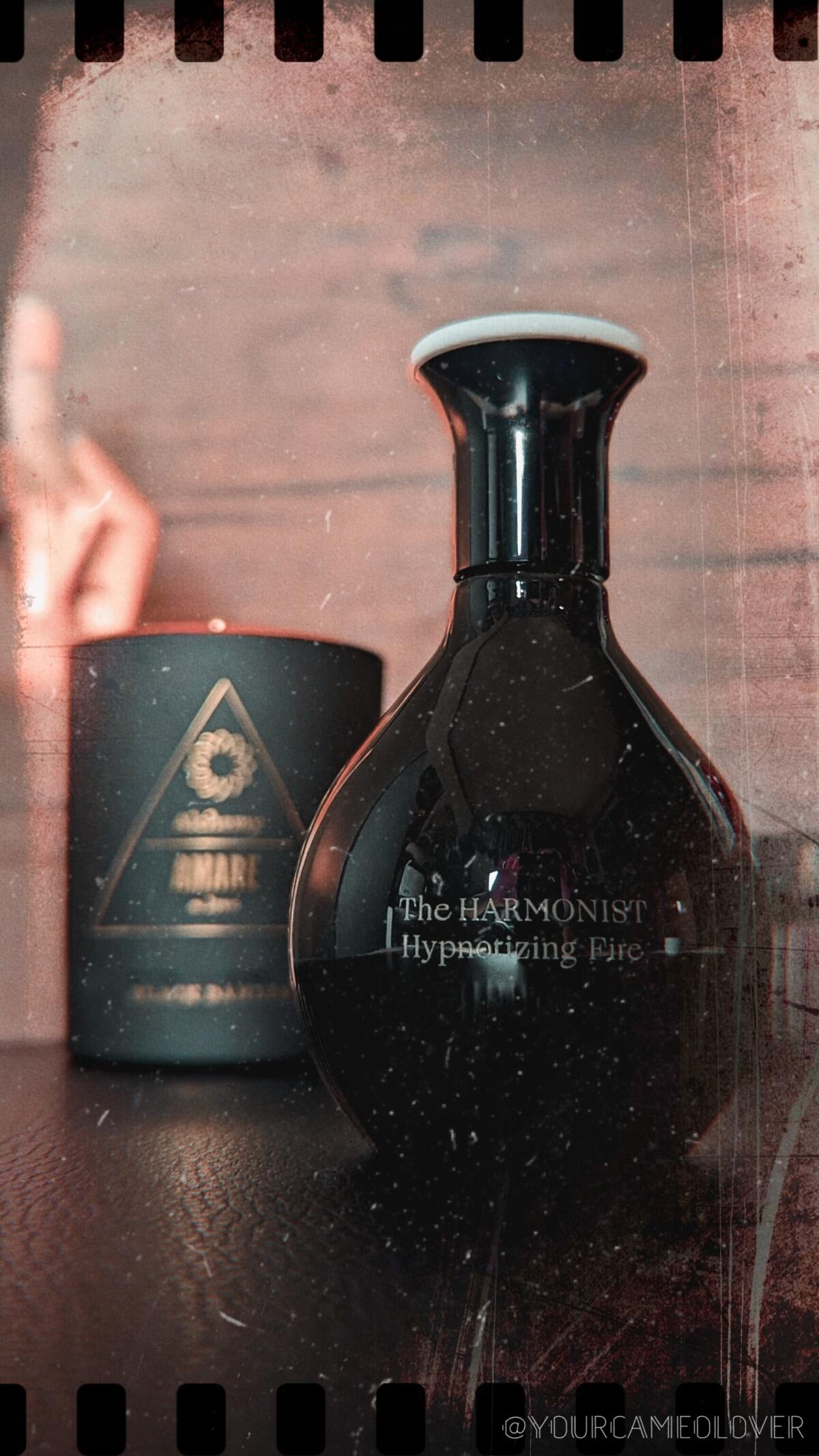 عطر ادکلن هایپنوتایزینگ فایر د هارمونیست - Hypnotizing Fire The Harmonist - بررسی، قیمت و خرید