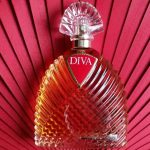 عطر ادکلن دیوا امانوئل آنگارو - Diva Emanuel Ungaro - بررسی، قیمت و خرید