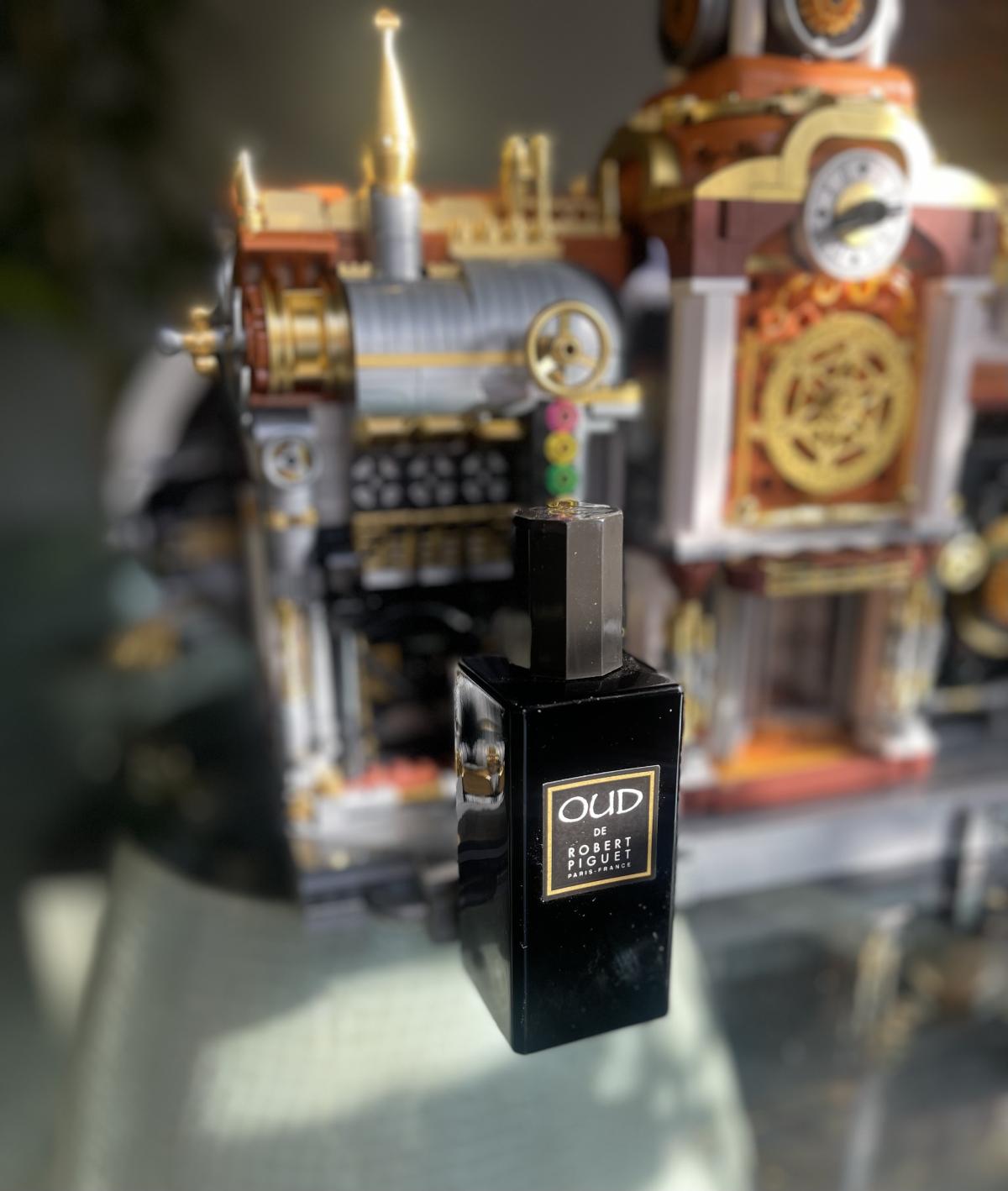 عطر ادکلن عود رابرت پیگه - Oud Robert Piguet - بررسی، قیمت و خرید