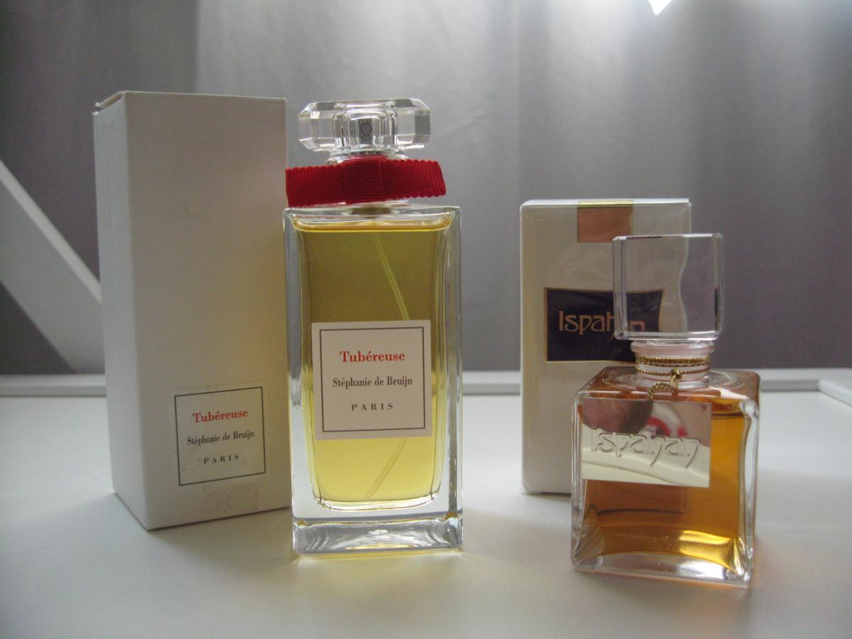 عطر ادکلن ایسپاهان ریدیشن کالکشن دوهزار و هشت ایو روشه - Ispahan Reedition Collection 2008 Yves Rocher - بررسی، قیمت و خرید