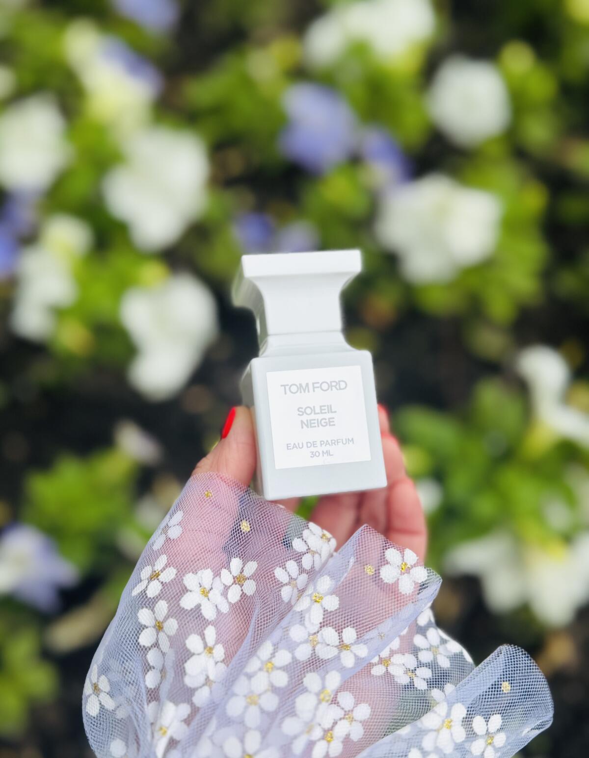 عطر ادکلن سولی نژ تام فورد - Soleil Neige Tom Ford - بررسی، قیمت و خرید
