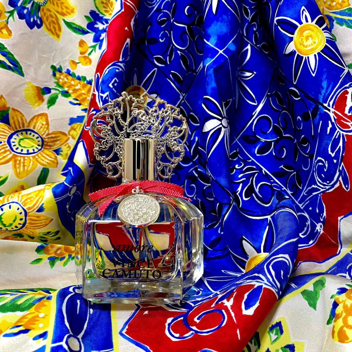 عطر ادکلن آمور وینس کاموتو - Amore Vince Camuto - بررسی، قیمت و خرید