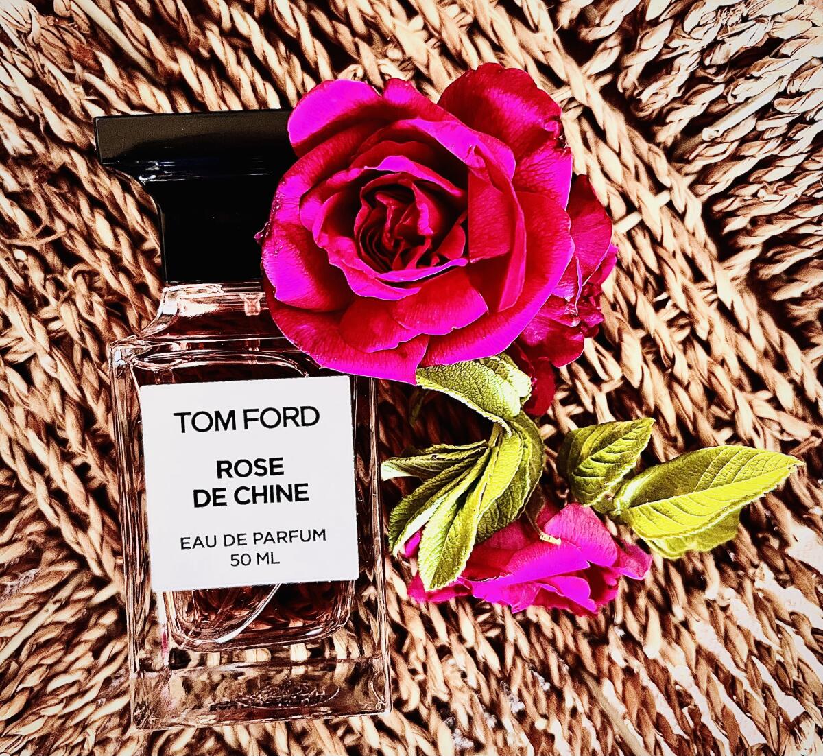عطر ادکلن رُز دو چین تام فورد - Rose de Chine Tom Ford - بررسی، قیمت و خرید