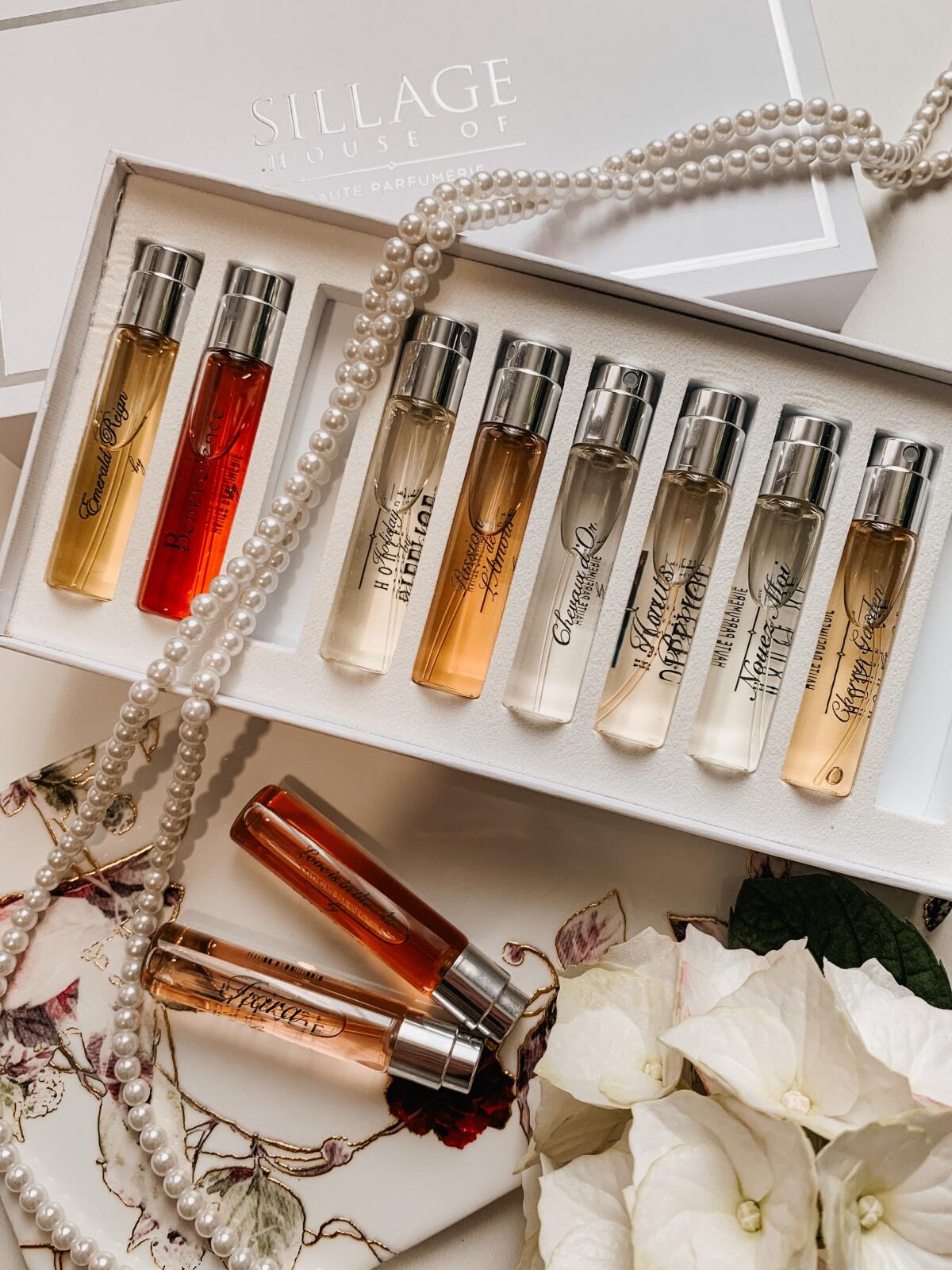عطر ادکلن لاو ایز این د ایر هاوس آف سیلاژ - Love is in the Air House Of Sillage - بررسی، قیمت و خرید