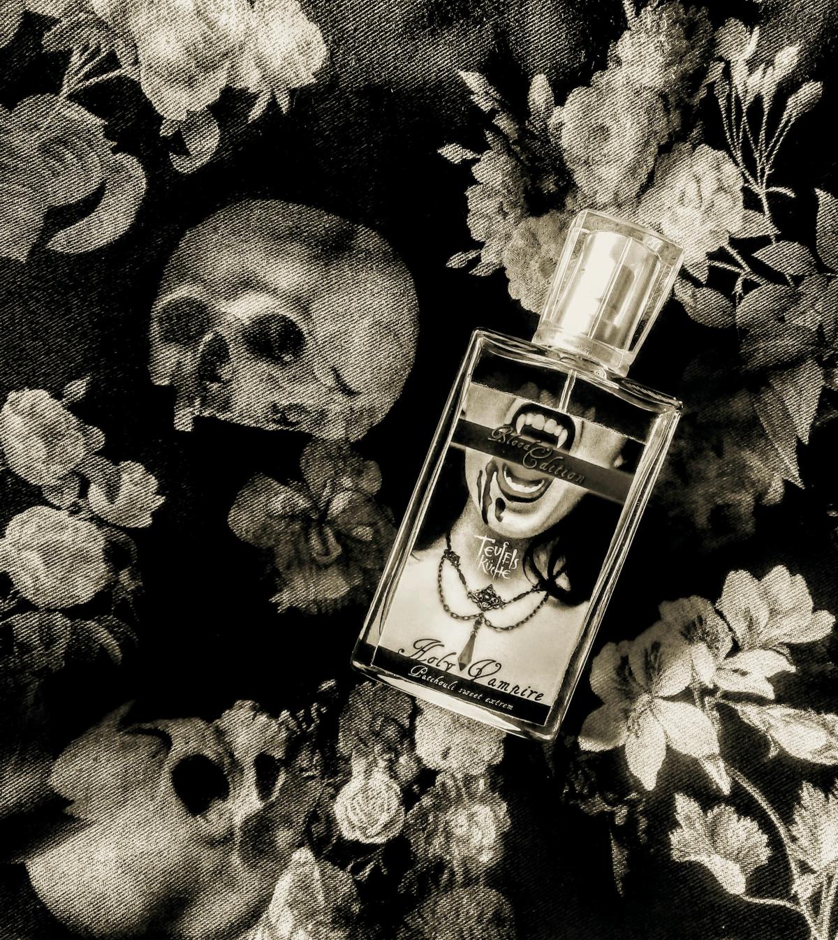 عطر ادکلن بلاد اديشن - هولی ومپاير تویفلز کوخه - Blood Edition - Holy Vampire Teufels Kuche - بررسی، قیمت و خرید