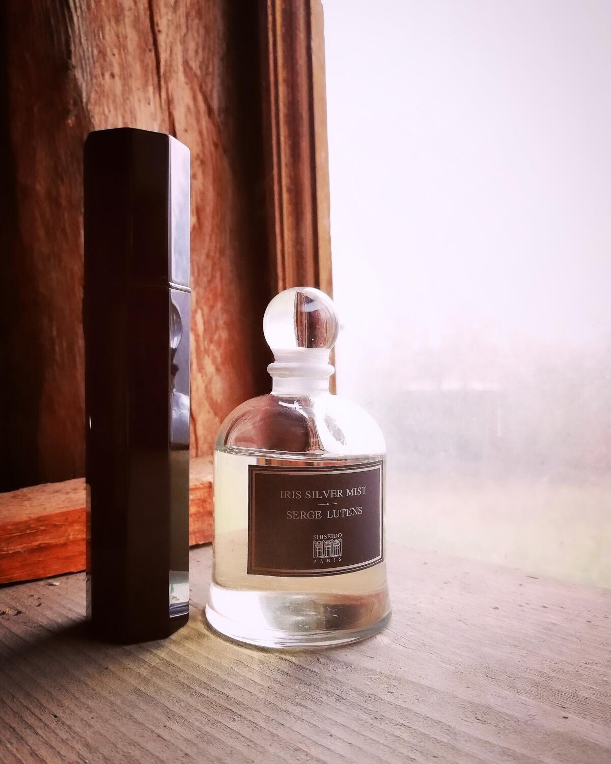 عطر ادکلن آیریس سیلور میست سرژ لوتنس - Iris Silver Mist Serge Lutens - بررسی، قیمت و خرید
