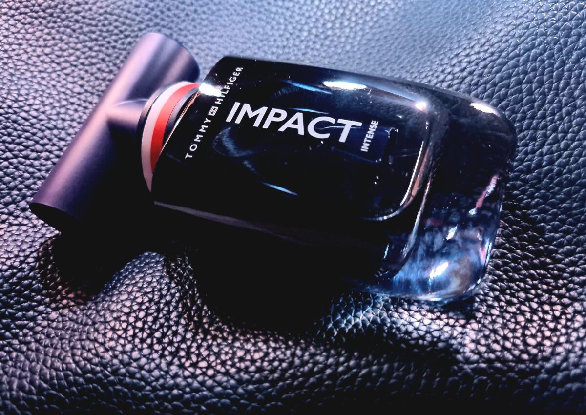 عطر ادکلن ایمپکت اینتنس تامی هیلفیگر - Impact Intense Tommy Hilfiger - بررسی، قیمت و خرید