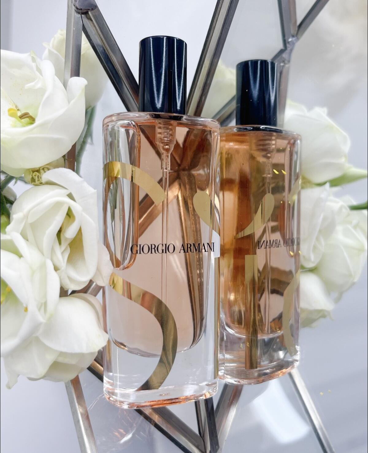 عطر ادکلن سی او دو پرفیوم اینتنس جورجیو آرمانی - Si Eau de Parfum Intense Giorgio Armani - بررسی، قیمت و خرید