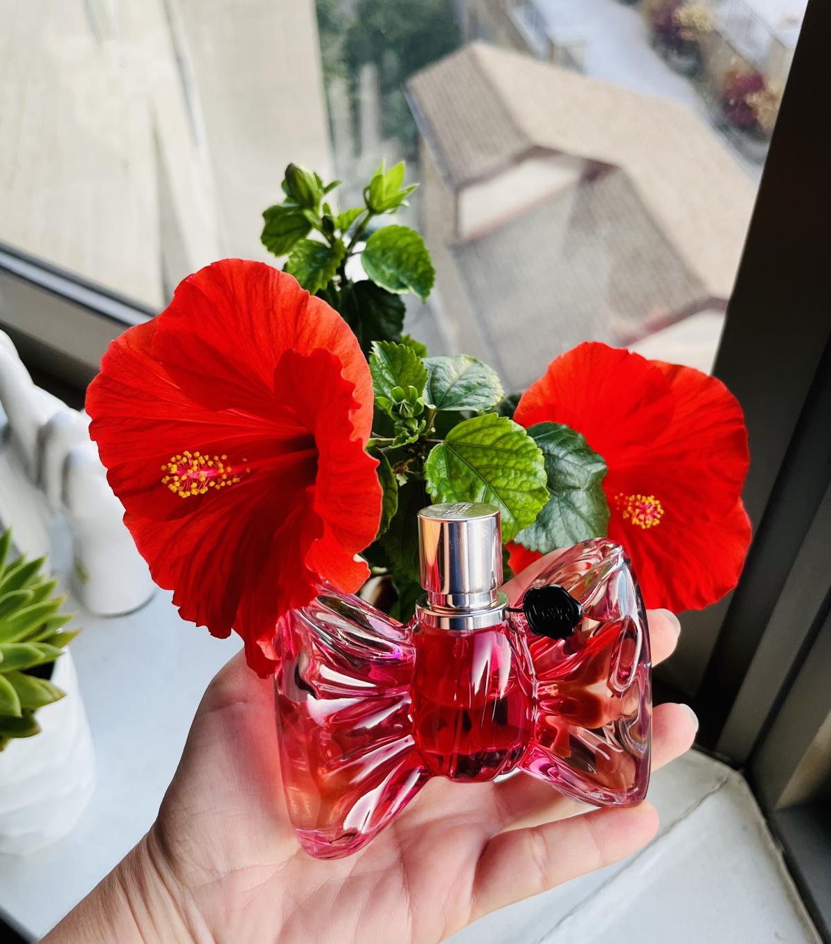 عطر ادکلن بونبون کوتور ویکتور اند رولف - Bonbon Couture Viktor&Rolf - بررسی، قیمت و خرید