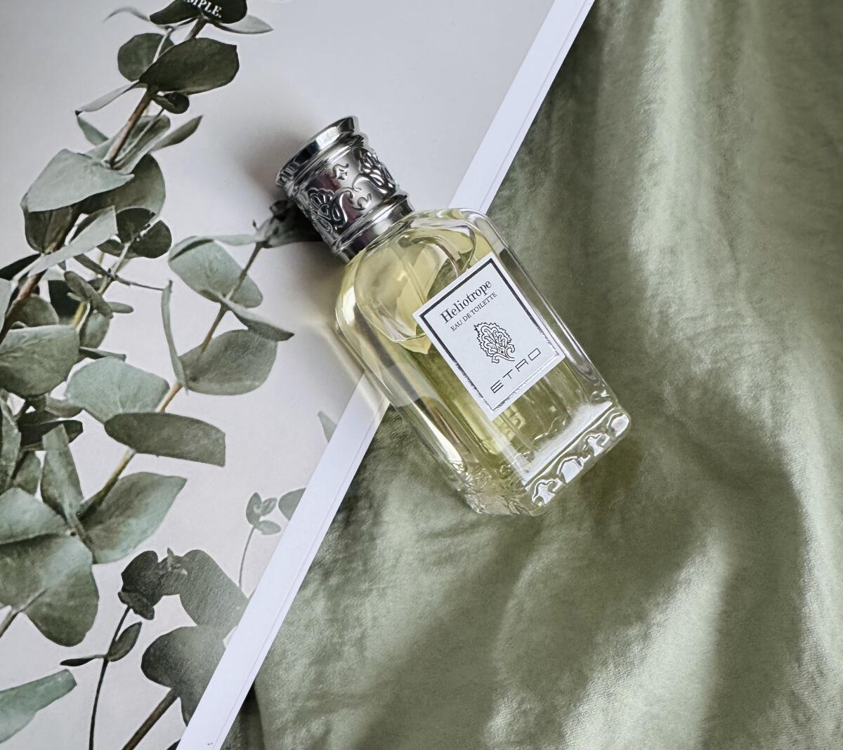 عطر ادکلن هلیوتروپ اترو - Heliotrope Etro - بررسی، قیمت و خرید