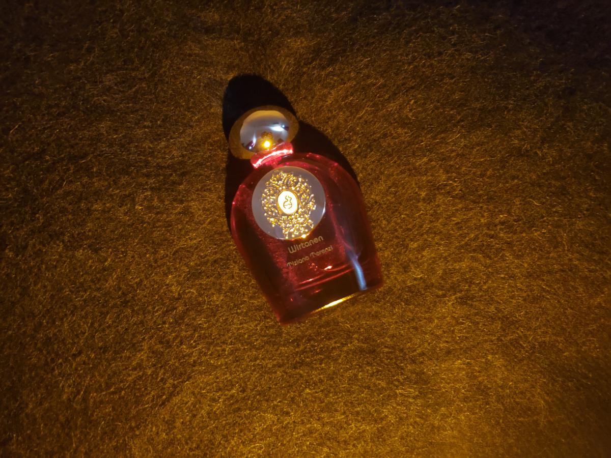 عطر ادکلن ویرتانر تیزیانا ترنزی - Wirtaner Tiziana Terenzi - بررسی، قیمت و خرید