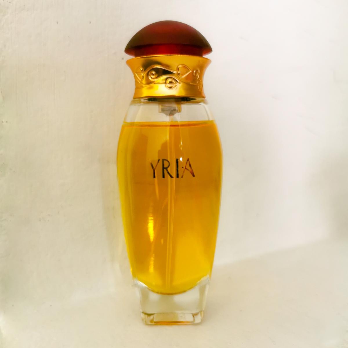 عطر ادکلن یِریا ایو روشه - Yria Yves Rocher - بررسی، قیمت و خرید