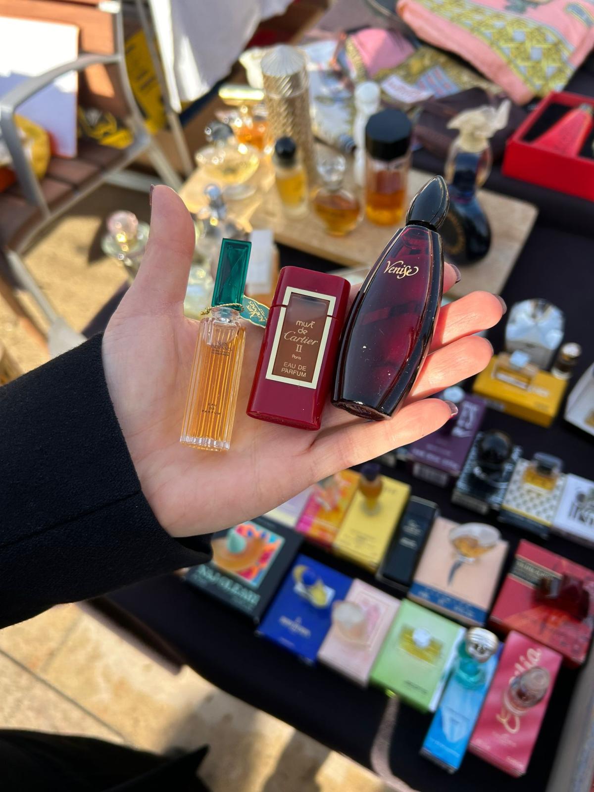عطر ادکلن ونیز ایو روشه - Venice Yves Rocher - بررسی، قیمت و خرید