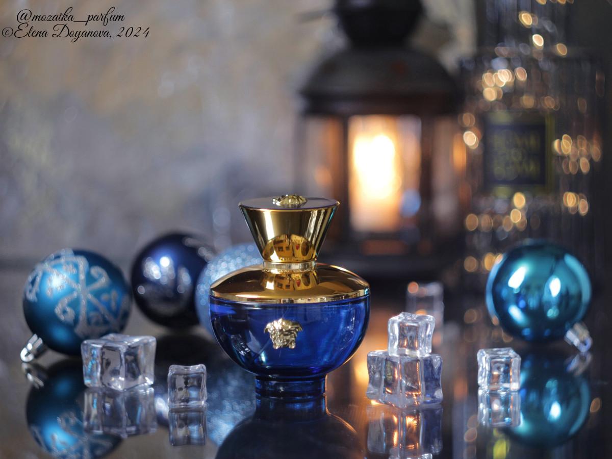عطر ادکلن ورساچه پور فم دیلان بلو ورساج - Versace Pour Femme Dylan Blue Versace - بررسی، قیمت و خرید