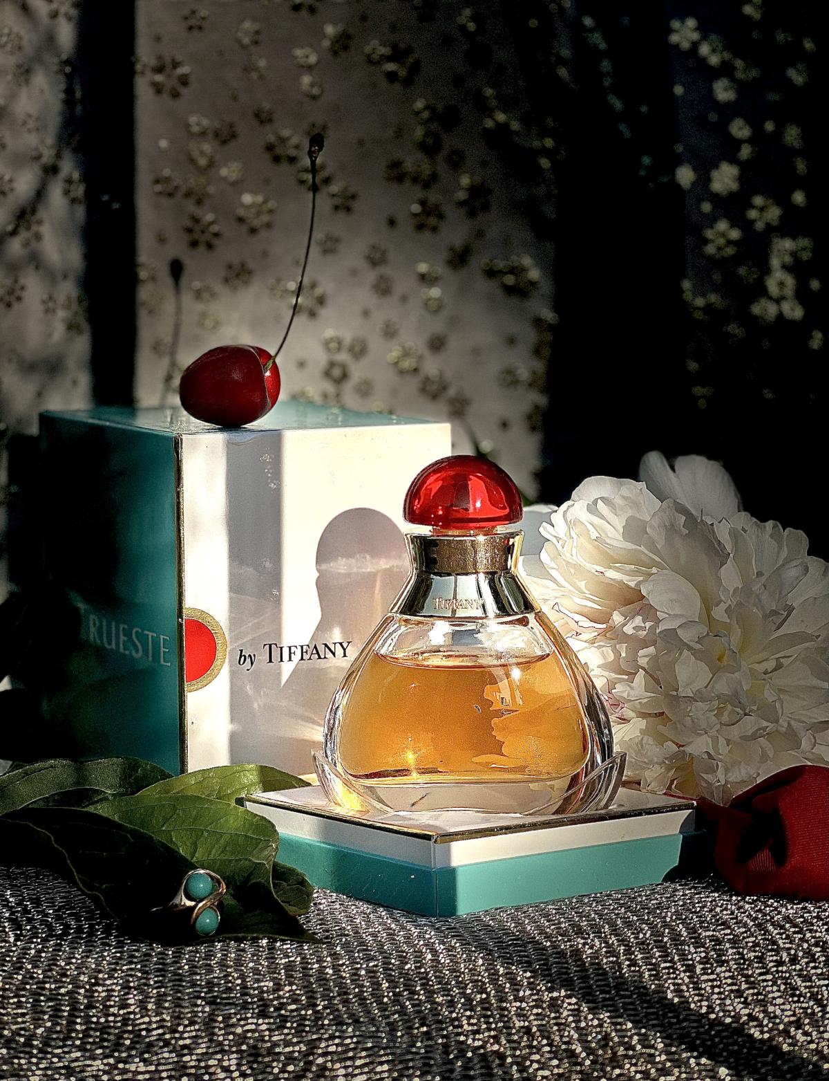 عطر ادکلن تروست تیفانی - Trueste Tiffany - بررسی، قیمت و خرید