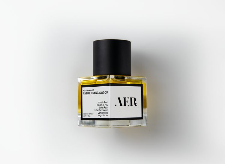عطر ادکلن اکورد نامبر زی: امبر اند سندل‌وود رایر سنتس - Accord No. 03: Ambre + Sandalwood RAER Scents - بررسی، قیمت و خرید