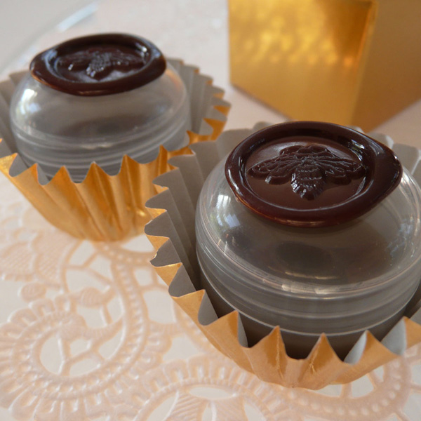 عطر ادکلن چاکلت فگر ۵: بوی دو چوکلَت راکسانا ایلومینیتد پرفیوم - Chocolate: Figure 5: Bois de Chocolat Roxana Illuminated Perfume - بررسی، قیمت و خرید