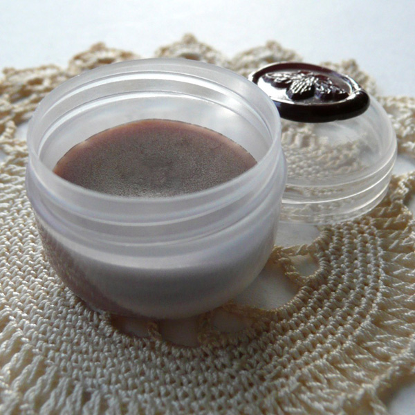 عطر ادکلن چاکلت فگر ۵: بوی دو چوکلَت راکسانا ایلومینیتد پرفیوم - Chocolate: Figure 5: Bois de Chocolat Roxana Illuminated Perfume - بررسی، قیمت و خرید