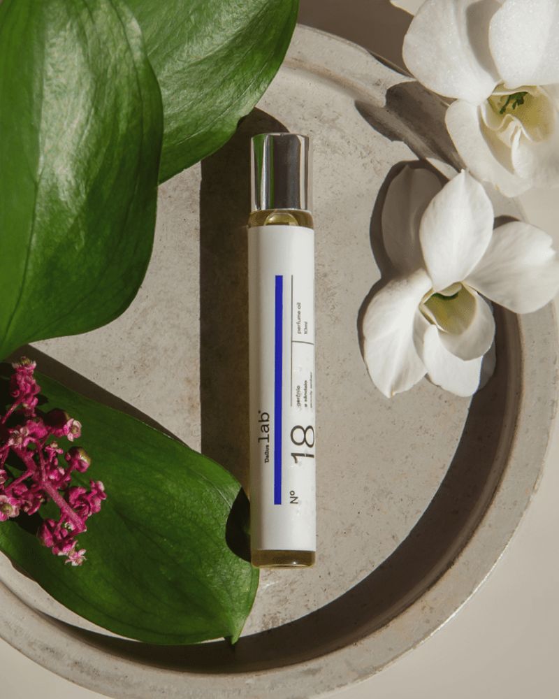 عطر ادکلن نامبر 18 دیلیوس لب - Nº 18 Dailus Lab - بررسی، قیمت و خرید